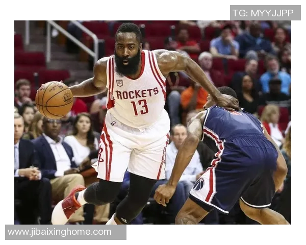 以大前锋为核心构建球队战术体系的创新与发展路径探索 以大前锋为核心构建球队战术体系的创新与发展路径探索